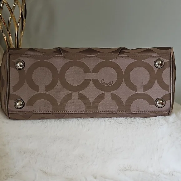 Coach Taylor Op Art Satchel - Picture 10 of 13